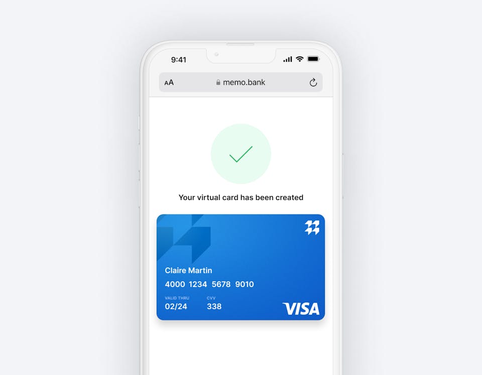 Image showcasing the creation of a new virtual payment card on the mobile version of our website.